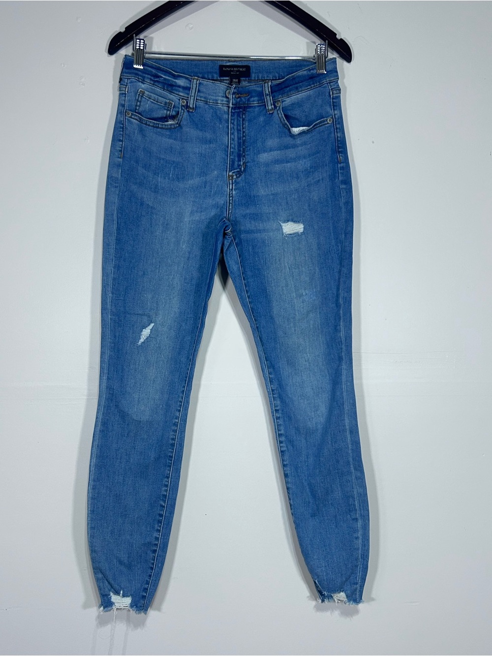 Banana Republic High-Rise Skinny Distressed Jeans with a Raw Hem 28/6